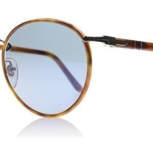 Persol 2422SJ 106156 Oranssi kilpikonna Aurinkolasit