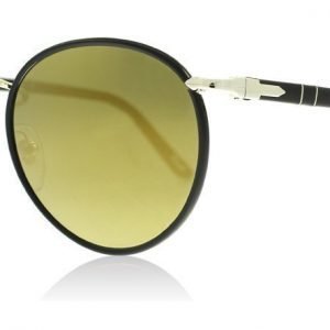 Persol PO2422SJ 106439 Musta Aurinkolasit