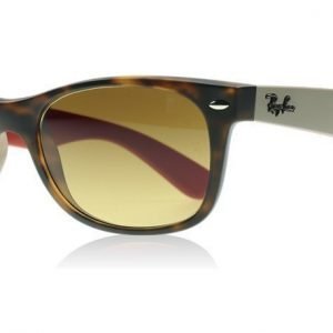 Ray-Ban 2132 Wayfarer 2132 618185 Matta Havana Aurinkolasit