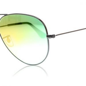 Ray-Ban 3025 Aviator 3025 002/4J Musta Aurinkolasit