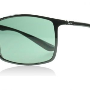 Ray-Ban 4179 Liteforce 4179 601/71 Musta Aurinkolasit