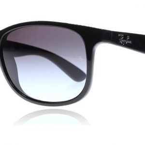 Ray-Ban 4202 Andy 601/8G Musta Aurinkolasit