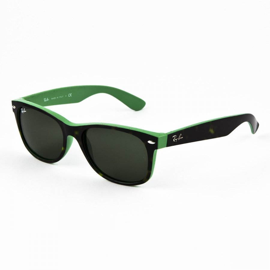 Ray-Ban RB2132-6013 New Wayfarer aurinkolasit